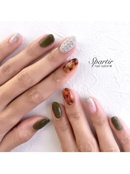 エスパルティール(Spartir)/ラグジーべっ甲ネイル