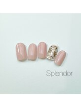 ネイルサロン スプレンダー(Splendor)/ベージュ×フラワー