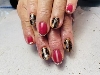 ヘアーアンドネイル ルシア(Hair&Nail Lucia)/アニマル柄ネイル!