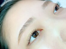 ウィンジュリー(Winjury)/眉毛ワックス+まつげパーマ