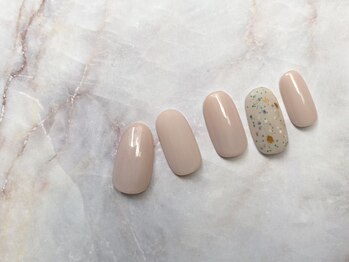 ミーム(meme)/シンプルネイル