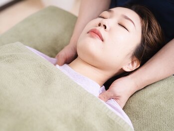 筋膜整体 ヒデ 福岡博多(HIDE)/ガチガチ肩こり改善