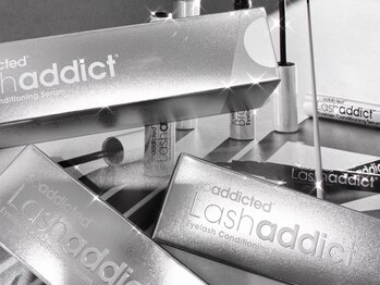 プラチナムドール 福岡大名店(PLATINUMDOLL)/ラッシュアディクト取扱い店舗