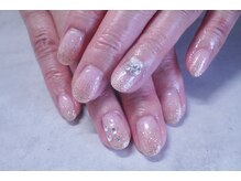 プチリリィ(Petit Lily)/立体ストーンでゴージャスに