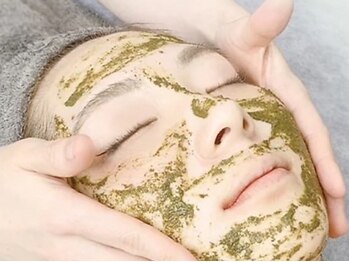トータルサロン(total salon)の写真/豊富なメニューでお顔悩みにアプローチ☆一緒にキレイなお肌を目指しましょう♪初心者さんにもオススメ◎