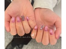 マグロ ネイルサロン/