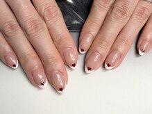 ラデック(RADECK)/ハートフレンチネイル