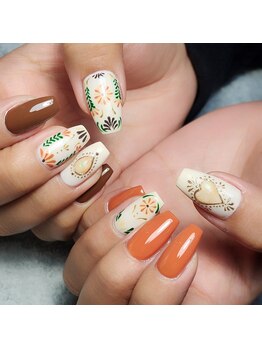 ソルトネイル(Salt Nail)の写真/可愛いパーツやアート多数で好みのデザインにできるサロン。理想の指先を叶えて心も弾むひとときを♪