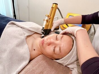 ブリエ 自由が丘(briller)の写真/【大人女性のお悩みに】ヒト羊水幹細胞AC導入で感動の透明感/ハリ/艶/潤い◎年齢を感じない美白美肌へ