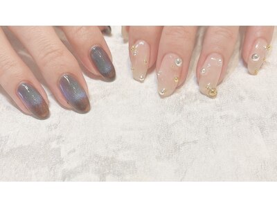 アシンメトリーNAILマグネットネイル多数取り揃えてます♪