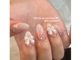 ホワイトグラデ