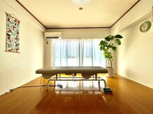 もりさわ治療院 与力町治療室  トサカ(TOSAKA)の雰囲気（お一人ずつ施術させていただきます）