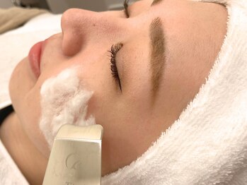 シアン(CYAN)/【毛穴洗浄】超音波導出