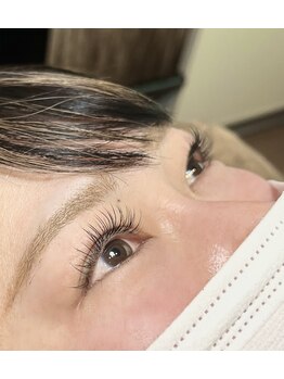 アイラッシュ アイビー(Ivy)/