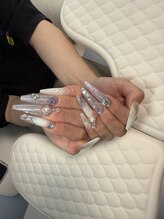 リュールリュクス(LUEUR luxe.)/紫陽花色ギャルネイル☆