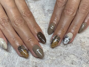 ネイル スタジオ イナンナ(Nail Studio INANNA)/タイルArt