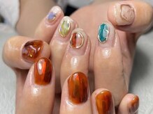 コロンネイル(Colon Nail)