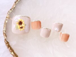 ひまわりネイル￥7000