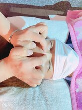 海リラクゼーション/ドライヘッドスパ、目のまわり