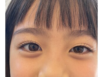 オジェ アトリエ ヒュッゲリ 839(Oje Atelier Hyggely 839)/小学生もかけられるまつ毛パーマ