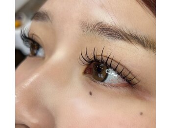 リシェリアイラッシュ(Richer)の写真/話題のパリエクが福岡で♪まつ毛パーマ＋マツエクのSETメニューで下がりまつ毛でもパッチリ★新規¥10,500～