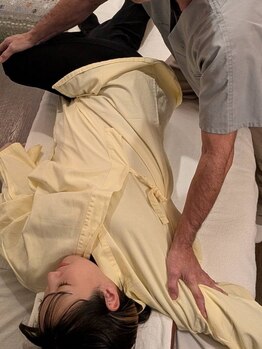 リラクゼーションスポットニコ【小樽温泉オスパ内・リラクゼーション】の写真/≪セルフケアでは解消しなかった方へ★≫バランスを整え、痛みや辛さを根本改善する本格もみほぐし◎