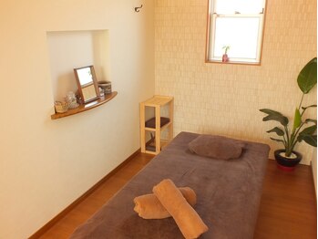 トータルボディケアスマイル(Smile)/個室の施術ルーム