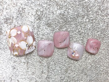 ネイルブレイク リリア(Nail Break lilia)/【初回オフ無料】フラワーネイル