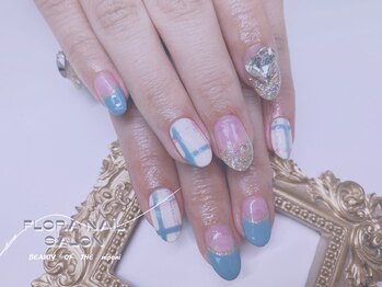 フローラネイルサロン/