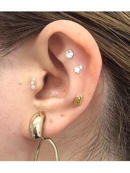 シロイロ(shiroiro)/耳つぼジュエリー
