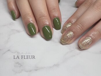 ラ フルール(La Fleur)/One color ◆ La Fleur