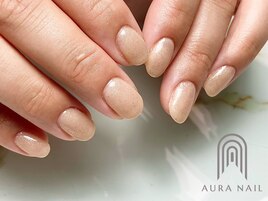 ラメ入りカラーでシンプル華やか