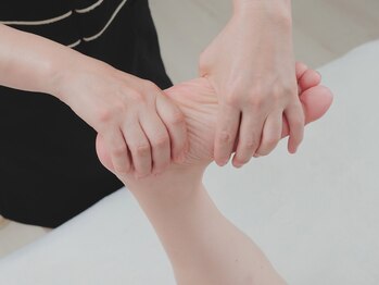 エークレッセント(A-crescent)/【江坂/豊津/千里中央/三国】