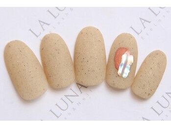 ラルナ ネイルアンドアイラッシュサロン(LA LUNA nail & eyelash salon)/22年10月11月◇定額ナチュラル◇