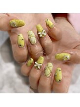 トータルビューティーローズ(Rose)/春のイエローネイル