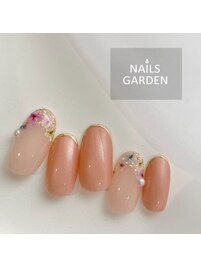 フラワーネイル