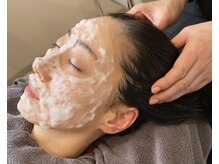 プラスホワイト 久我山の雰囲気（深層部まで潤いを届け、リフトアップも叶うフェイシャル70分）