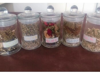 癒和美(YU WA BI)/33種類以上の漢草