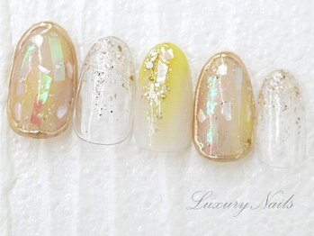 ラグジュアリーネイルズ カワグチ(Luxury Nails Kawaguchi)/ミラー*囲みネイル