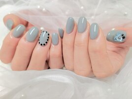 くすみブルーネイル