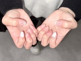 ベージュxオフィスネイル