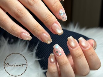 レディアント(Radiant)/