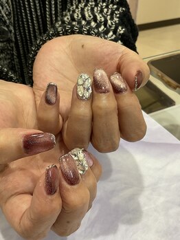 レビー(Revie)/マグネット