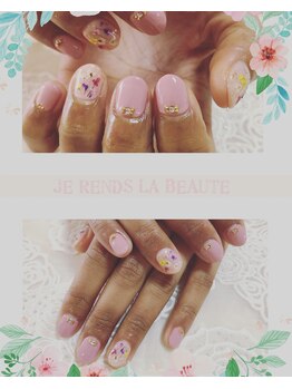 サロン ド フェミニスト(Salon de フェミニスト)/ブライダル☆押し花ネイル☆