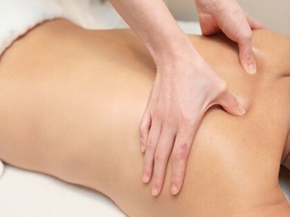 クリニカルエステ ピュア(Pure)の写真