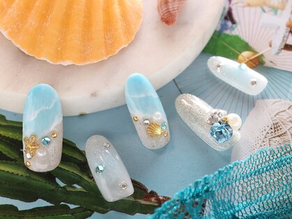 フィリー バイ ルルズ 大阪梅田店(Firii by Lulu*s)の写真
