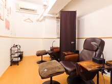 ダンディネイル 御茶ノ水店の雰囲気（こちらがダンディネイルのお部屋になります。）