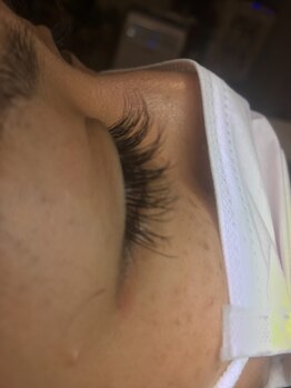 シャブラン(chat.blanc)/