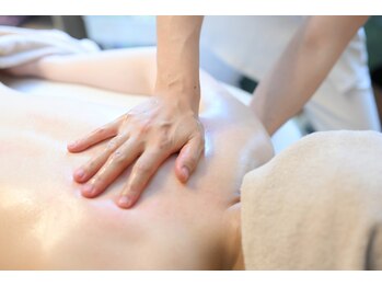 コメット(Comete)/お辛い箇所はしっかりほぐします