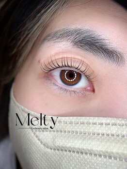 メルティ(Melty)/ラッシュリフトデザイン